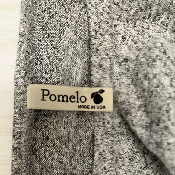 Pomelo Long Sleeved Gray Sweater Heathered with Black Size XL Button Accent. - Picture 5 of 8